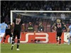 De Sanctis bật mí “bí kíp” phá penalty của Mario Gomez